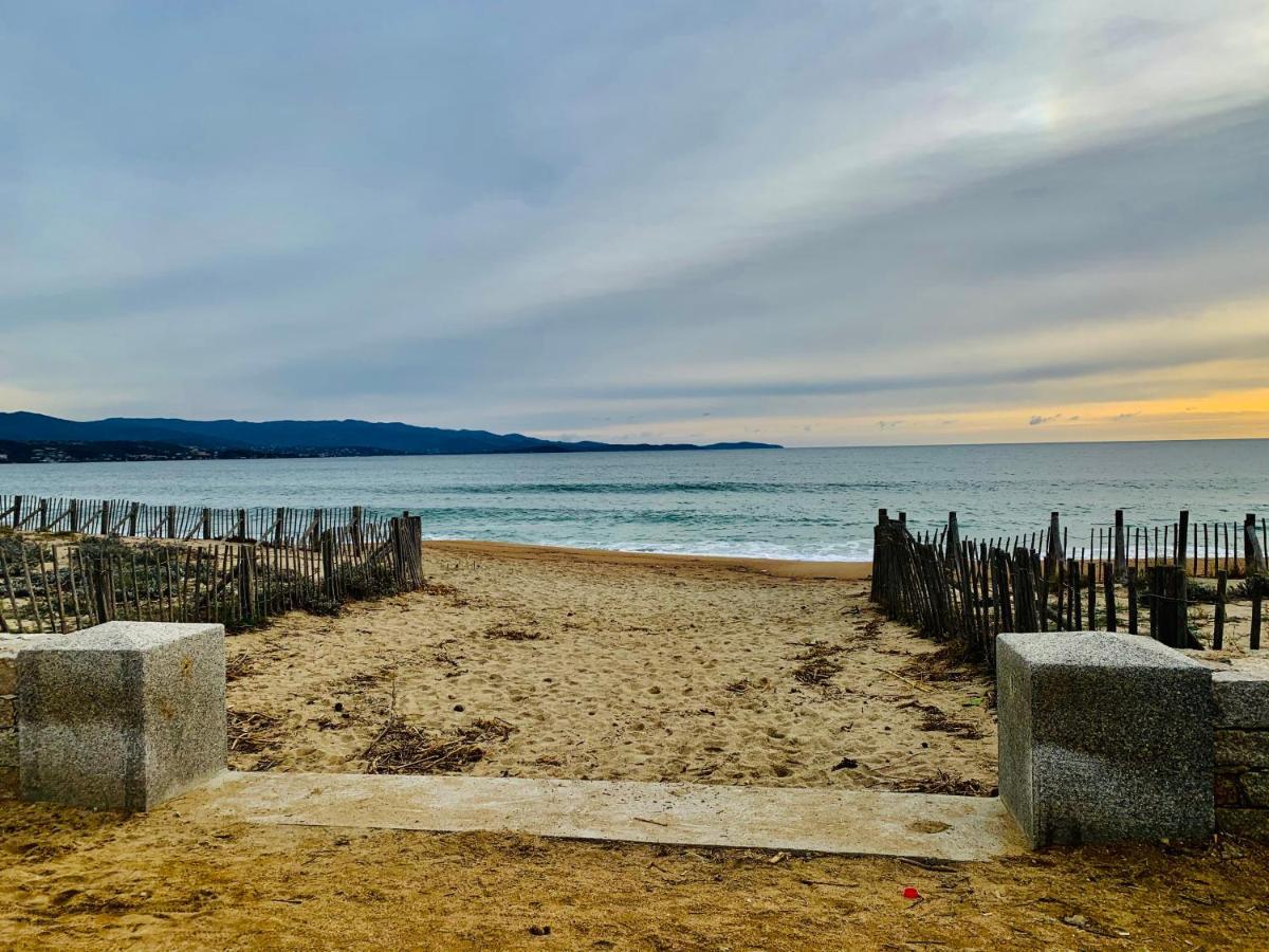 T2 Ajaccio Vue *